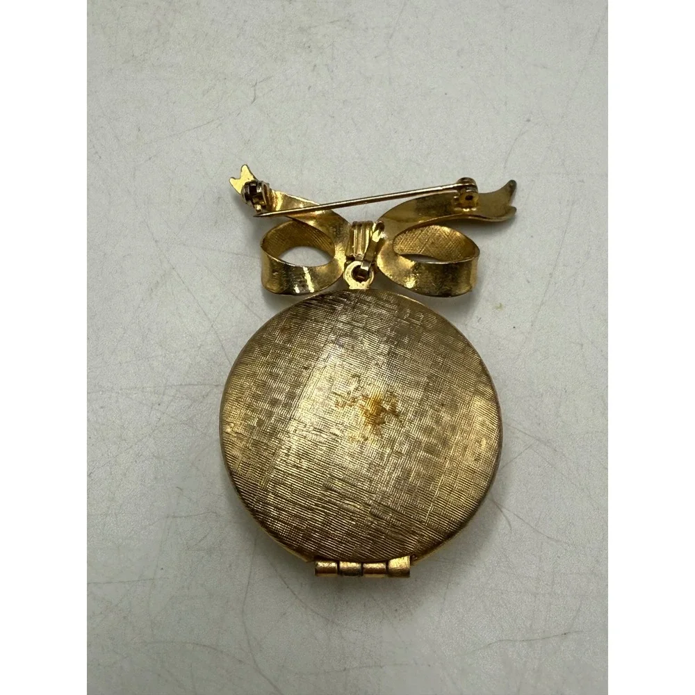 Vintage Gold Tone Bow Locket Brooch Embossed Floral Round Pendant Pin